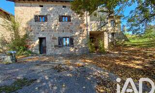 Maison 8 Pièces 112 m² à vendre à Grazac (43200)