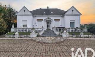 Maison 8 Pièces 272 m² à vendre à Ferrières-en-Gâtinais (45210)