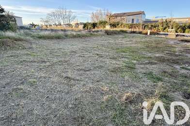Terrain  136000 €