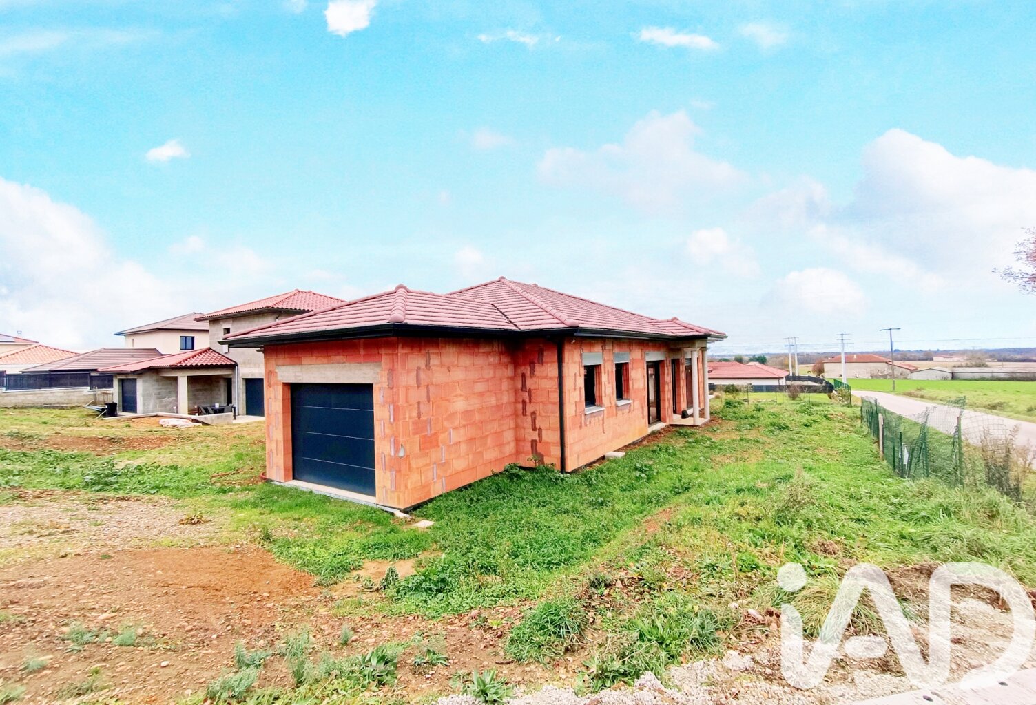Vente Maison/villa 4 pièces — photo 1