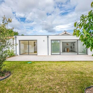 Maison 6 pièces 840000 €