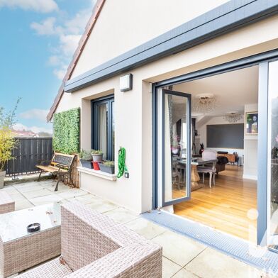 Appartement 4 pièces 310000 €