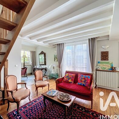 Maison 8 pièces 870000 €