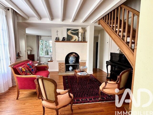 Vente Maison/villa 8 pièces - Photo 2