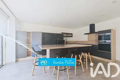 Maison 5 pièces 1380 €