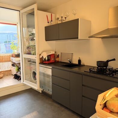 Appartement 4 pièces 234000 €