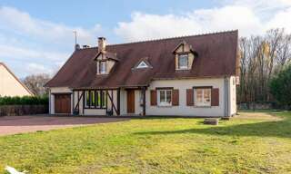 Maison 8 Pièces 186 m² à vendre à Vignoux-sur-Barangeon (18500)