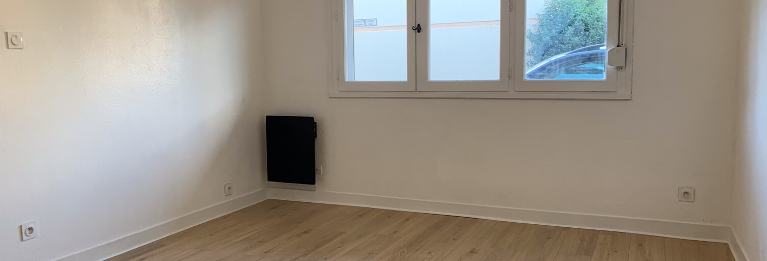 Appartement 1 Pièce 33 m² à vendre à La Londe-les-Maures (83250)