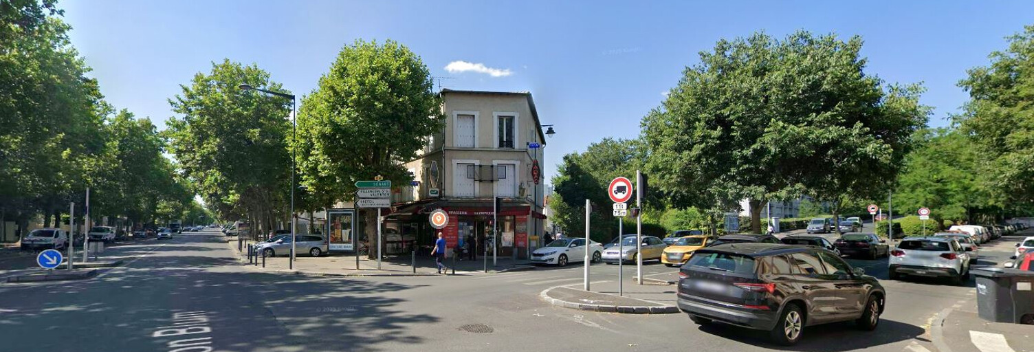 Garage  126 m² à vendre à Maisons-Alfort (94700)