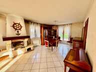 Maison 5 chambres – Centre-ville de Saint-Lyphard – 159 m² — photo 3