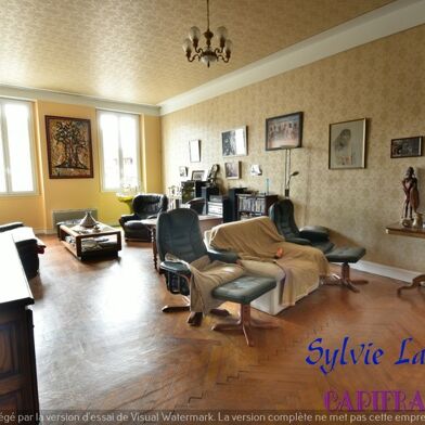 Appartement 11 pièces 199000 €