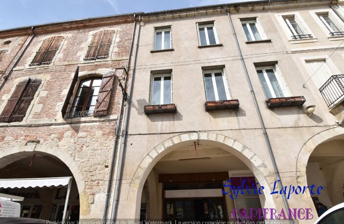 Dpt Lot et Garonne (47), à vendre VILLENEUVE SUR LOT appartement T11, avec local commercial et rapport locatif, idéal investisseurs, ou grande famille — photo 2