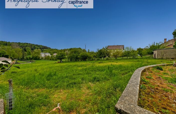 Maison familiale rénovée partiellement avec grange et vastes espaces – Jura BONLIEU — photo 4