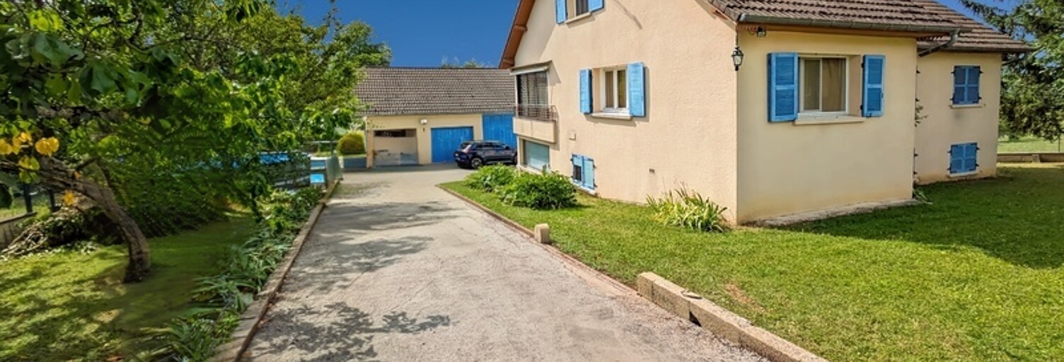 Maison 7 Pièces 207 m² à vendre à Montain (39210)