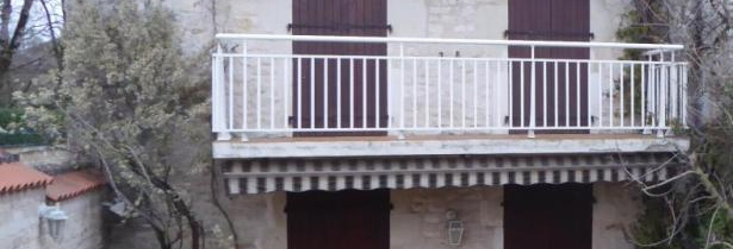 Maison 5 Pièces 110 m² à louer à Ruffec (16700)