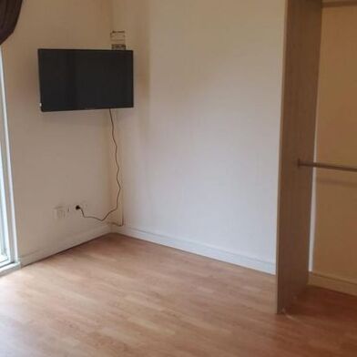 Appartement 1 pièces 750 €