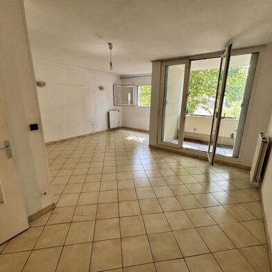 Appartement 4 pièces 1300 €