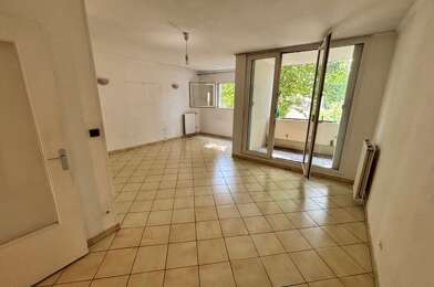 Appartement 4 pièces 1300 €