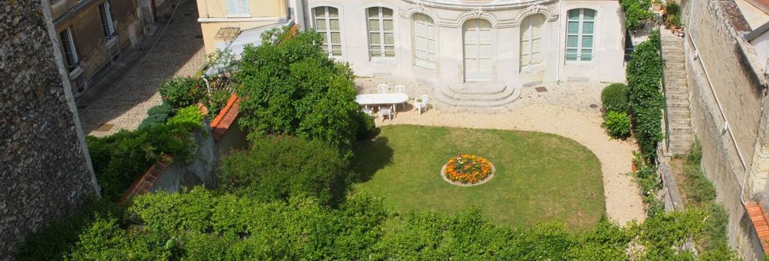 Appartement 3 Pièces 84 m² à louer à Versailles (78000)