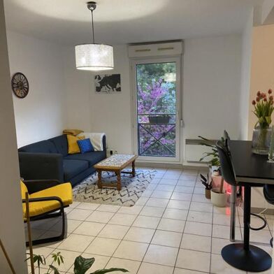 Appartement 2 pièces 825 €