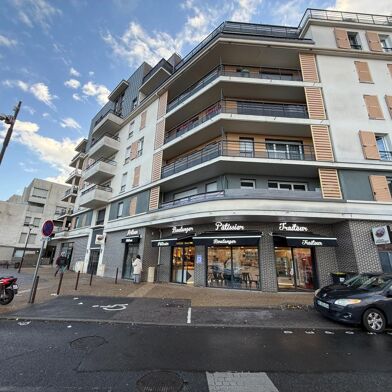 Appartement 2 pièces 940 €