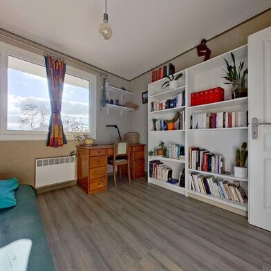 Appartement 4 pièces 237900 €