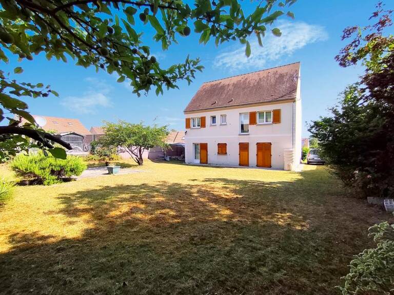Maison 6 pièces À Vendre - Epône - — photo 1