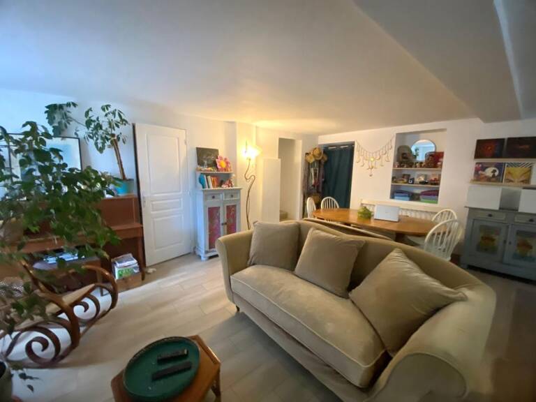 Appartement À Vendre — photo 1