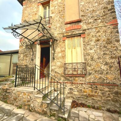 Maison 5 pièces 299000 €