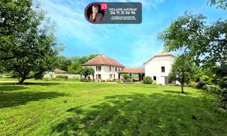 Maison 13 Pièces 340 m² à vendre à Chimilin (38490)