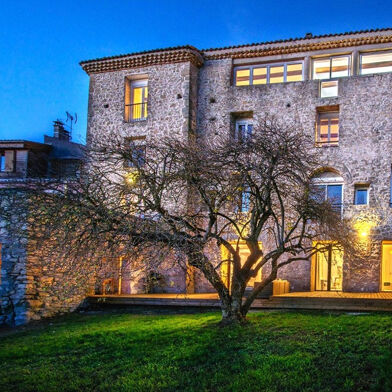 Appartement 4 pièces 218000 €