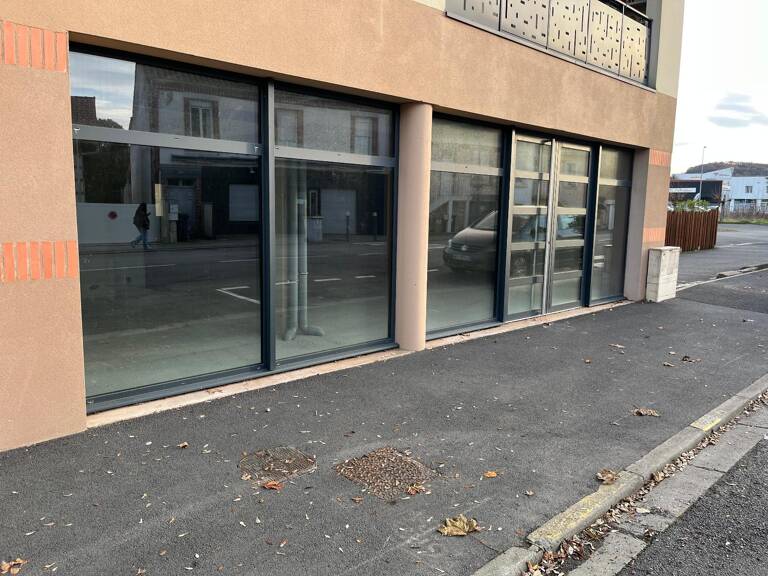 Commerce   — photo 1