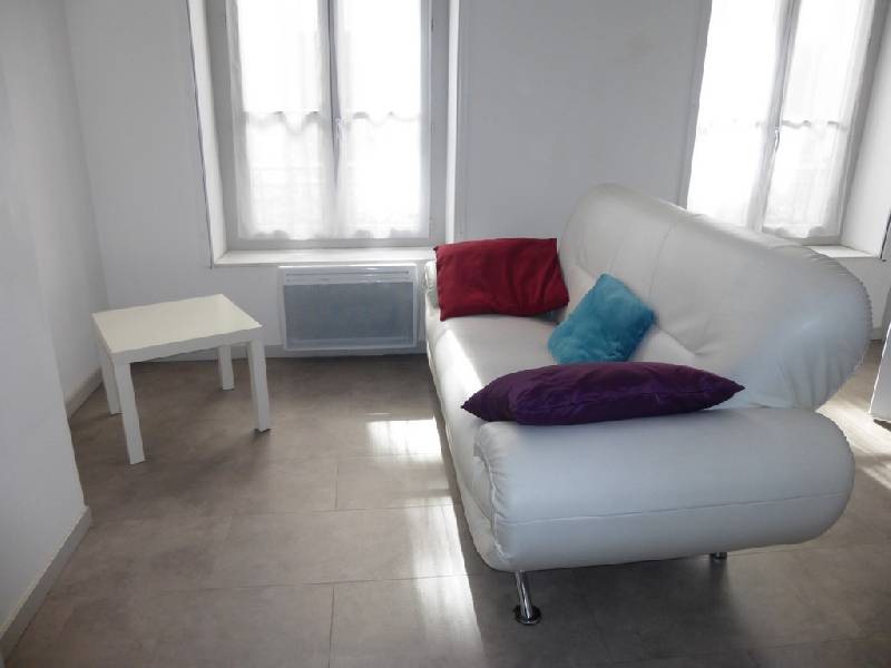 Location T2 37 m² à Lyon 6 830 ¤ CC /mois