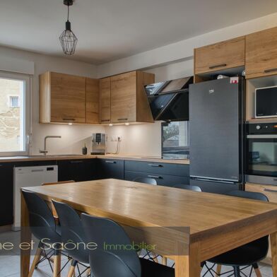 Appartement 4 pièces 237000 €