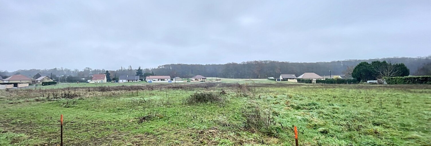 Terrain  1748 m² à vendre à Saint-Sérotin (89140)