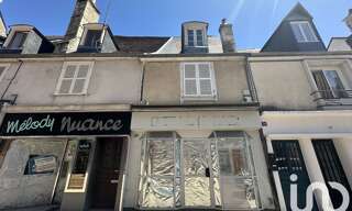 Immeuble  105 m² à vendre à Bourges (18000)