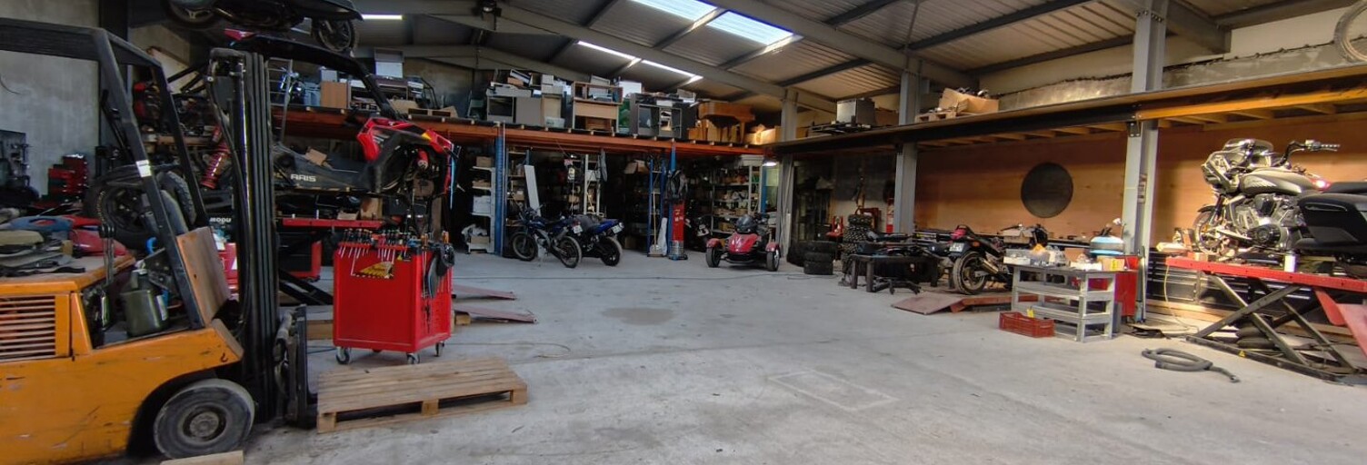 Commerce  360 m² à vendre à Gonfaron (83590)