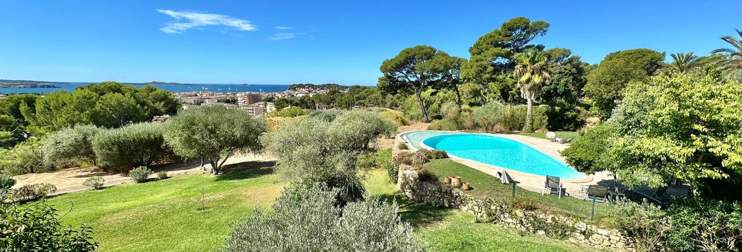 Maison 10 Pièces 308 m² à vendre à Sanary-sur-Mer (83110)