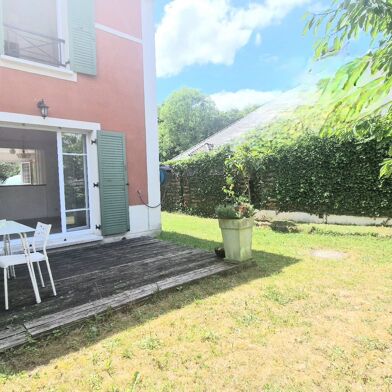 Maison 4 pièces 1550 €