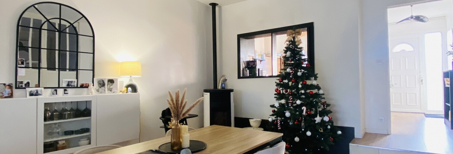 Maison 5 Pièces 121 m² à vendre à Sains-en-Amiénois (80680)