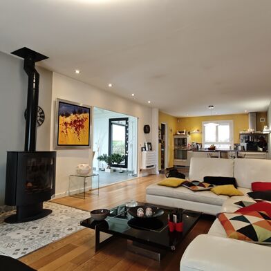 Maison 5 pièces 640000 €