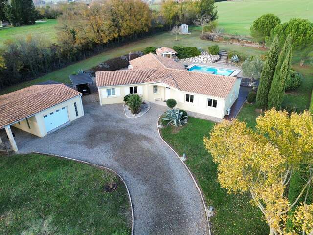 Villa de 158 m² avec piscine à 10 mn de Marmande — photo du bien