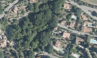 Terrain  2200 m² à vendre à Grasse (06520)