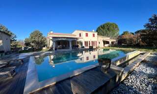 Maison 8 Pièces 269 m² à vendre à Trets (13530)