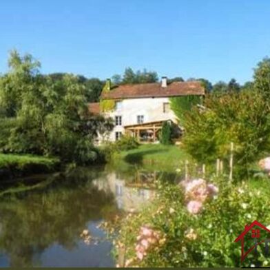 Maison 7 pièces 670000 €