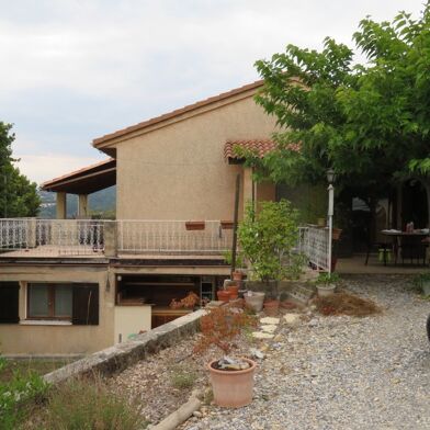 Maison 6 pièces 298000 €