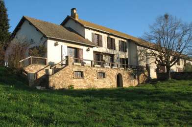 Maison 8 pièces 1200 €