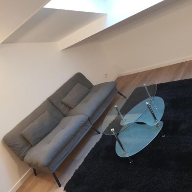 Appartement 2 pièces 670 €