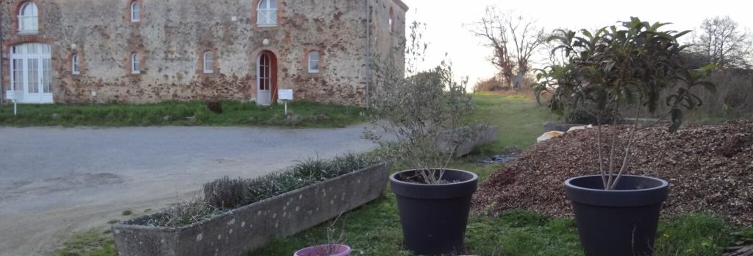 Maison 5 Pièces 102 m² à louer à Ahuillé (53940)