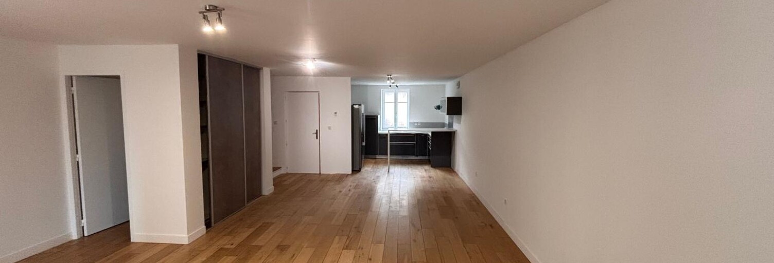 Immeuble  175 m² à vendre à Sain-Bel (69210)